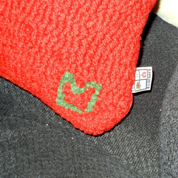 CHANDLER 4 CORNERS Christmas Reindeer hooked wool pillow Deer pillow - Picture 3 of 3